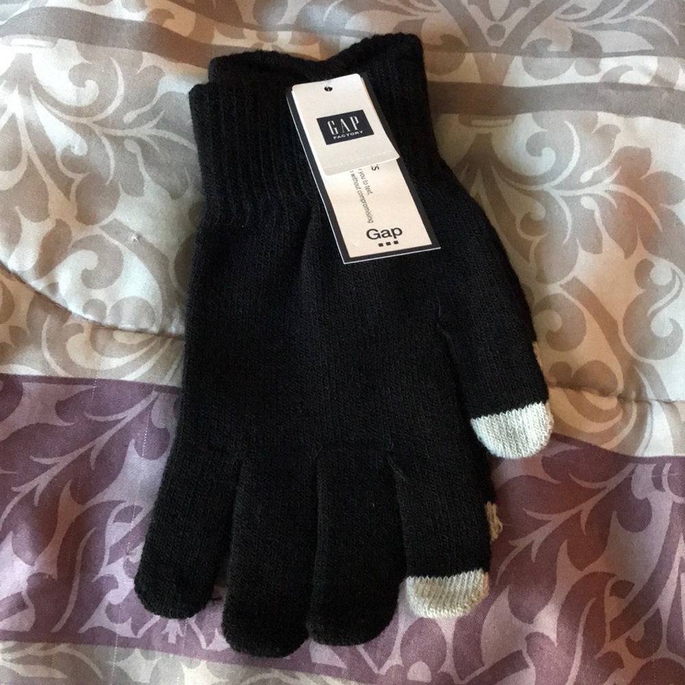 GAP gloves